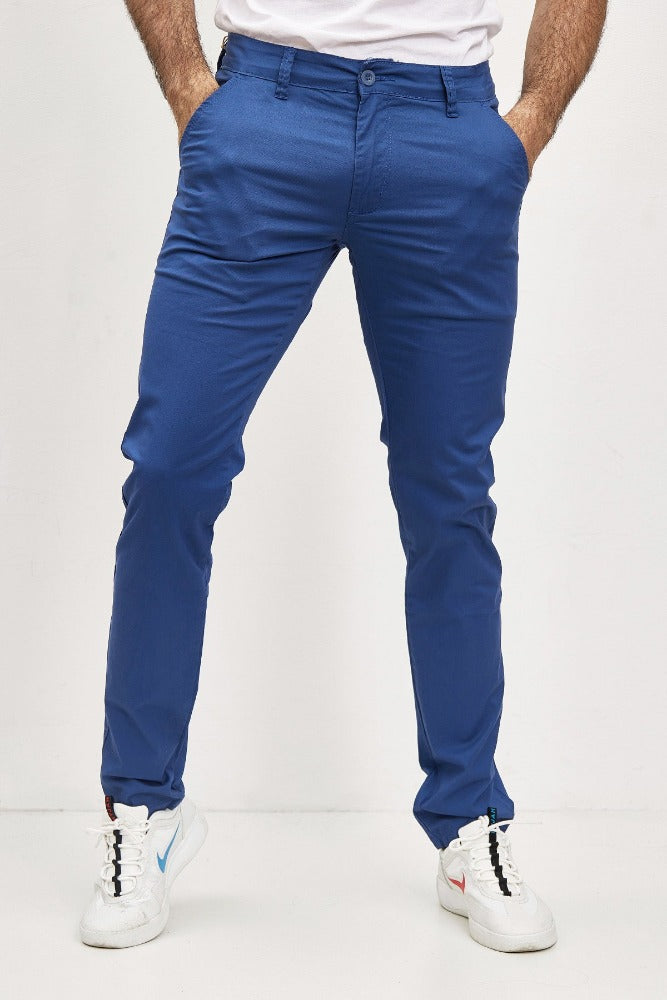 Pantalon chino slim bleu royal confortable homme stylé