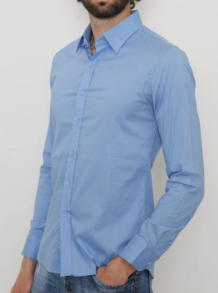Chemise uni bleu clair avec col classique coupe slim