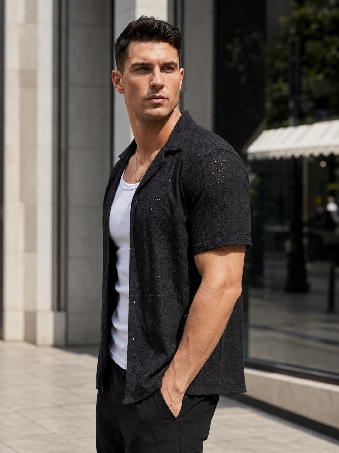 Chemise homme noir brodée ajourée