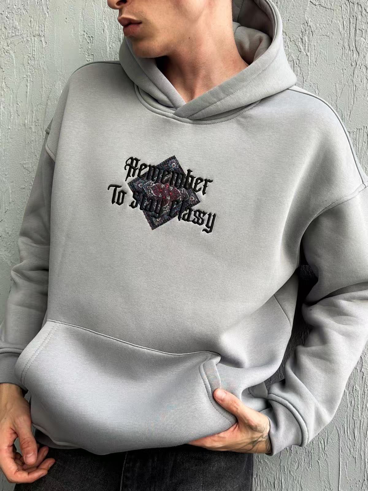 Sweat capuche motif persan homme stylé