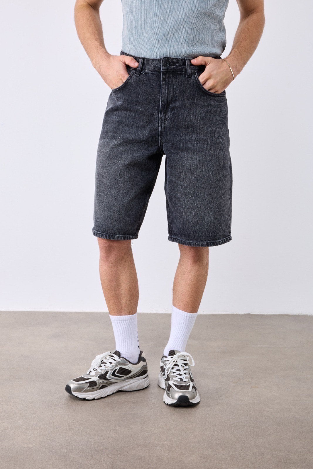 Short en jean NOIR