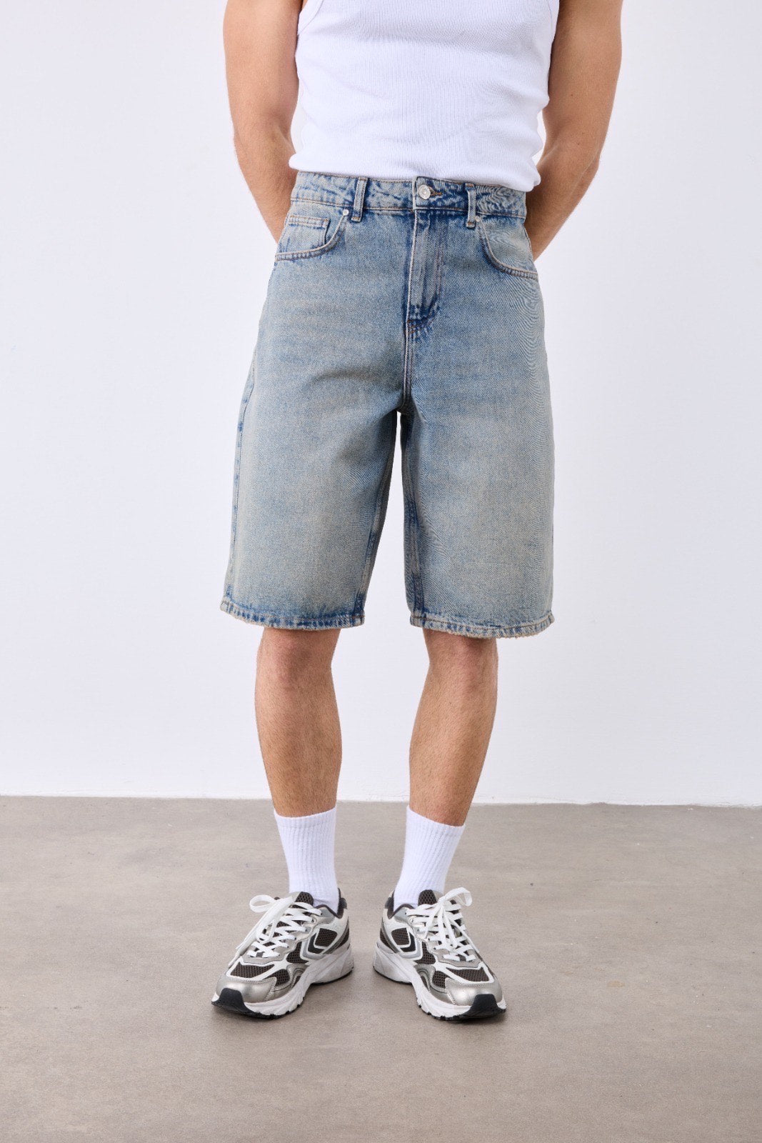 Short en jean bleu