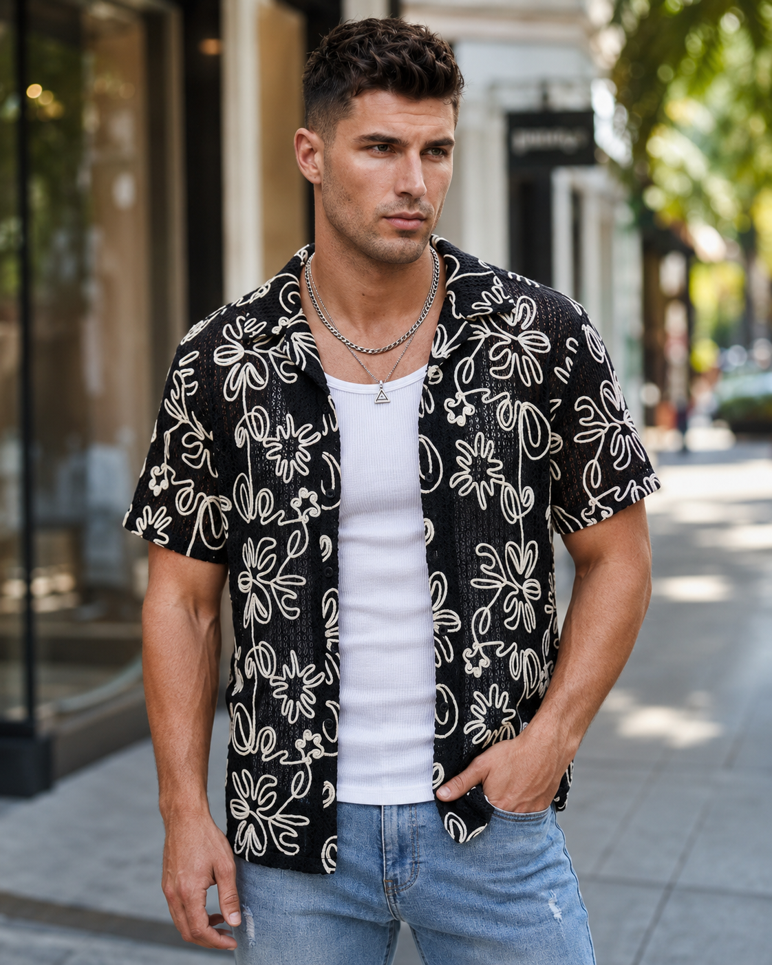 Chemise homme noire ajourée à broderies florales