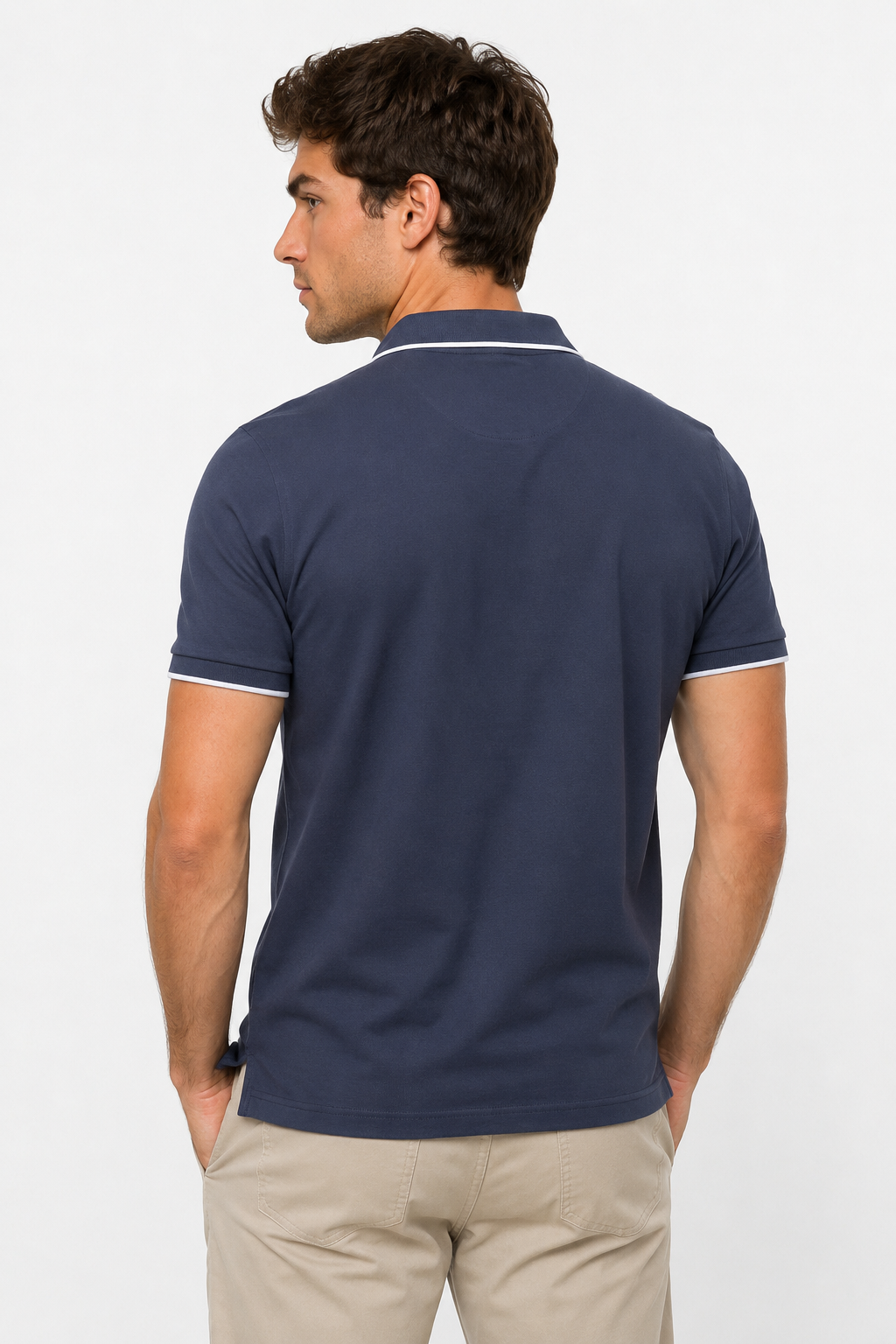 Polo homme marine en maille piquée avec finitions contrastées