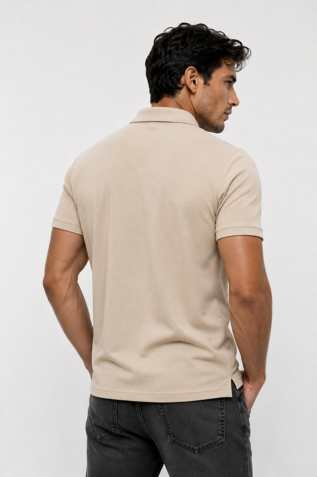 Polo homme beige zippé texturé