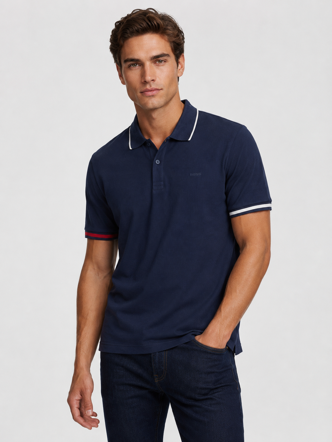 Polo homme marine en maille piquée avec finitions contrastées