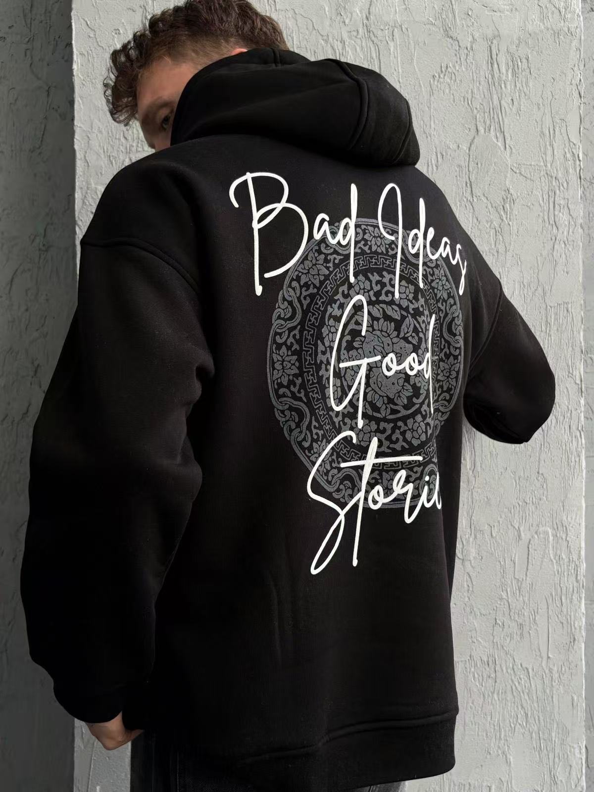 Sweat à capuche au style urbain