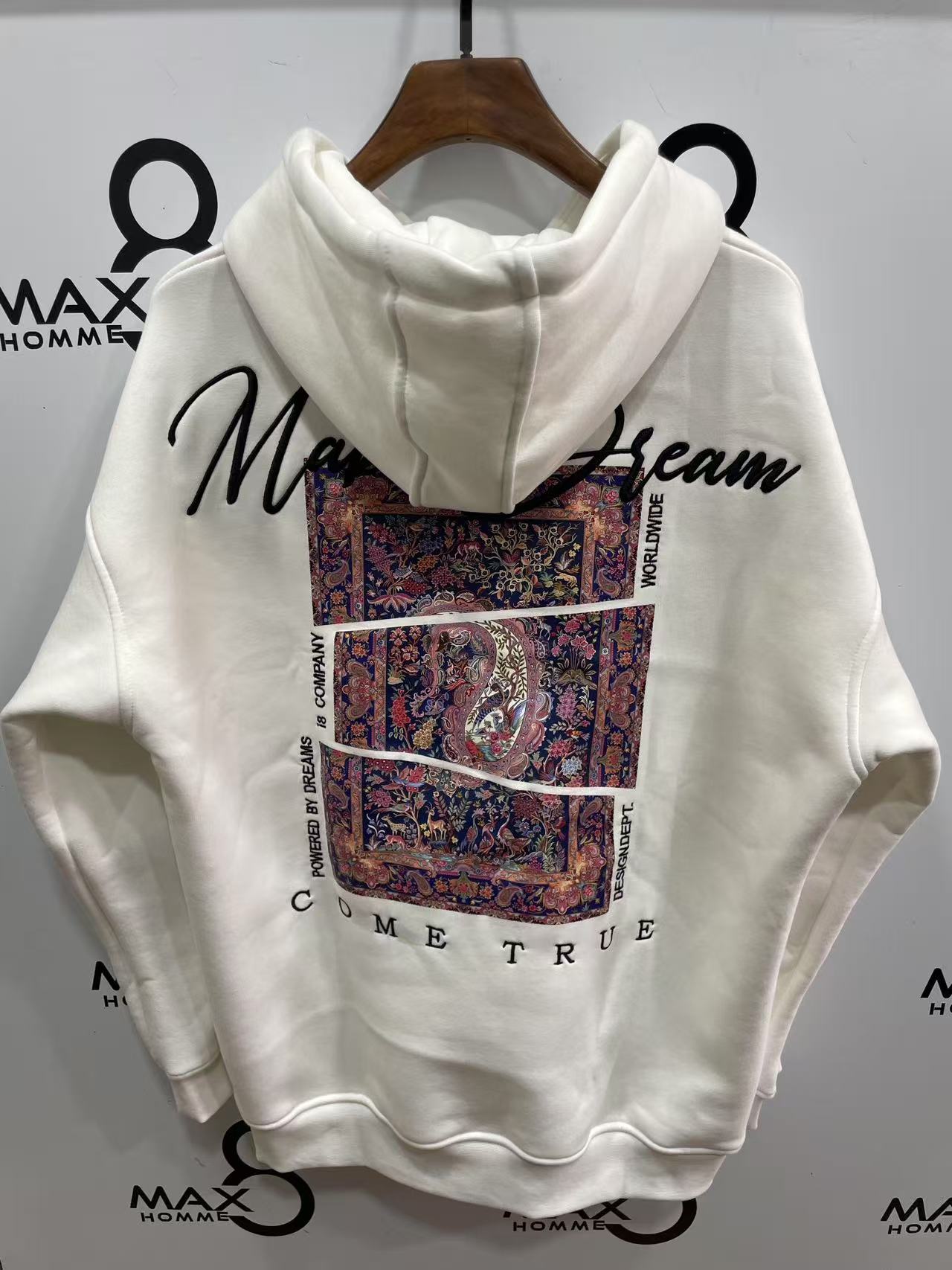 sweat à capuche design