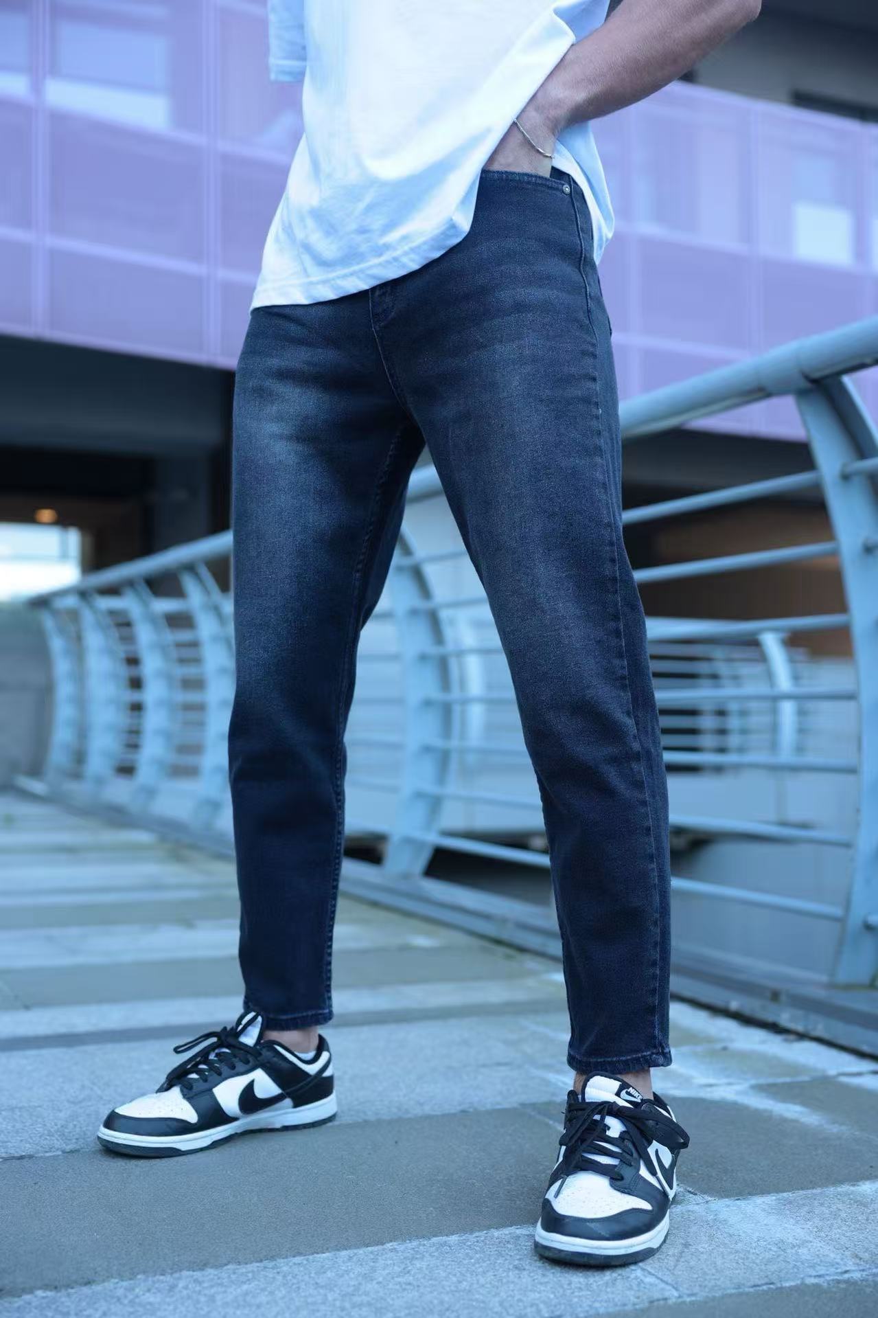 Jean regular noir délavé pour homme – Look urbain