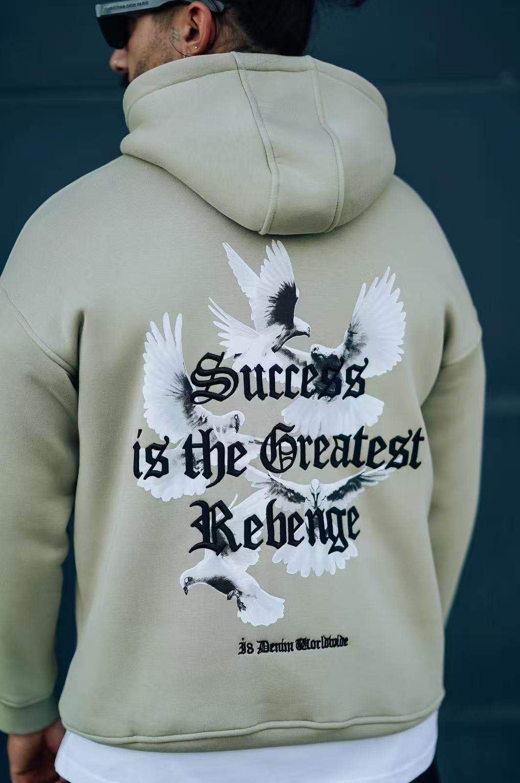 Sweat à capuche imprimé SUCESS
