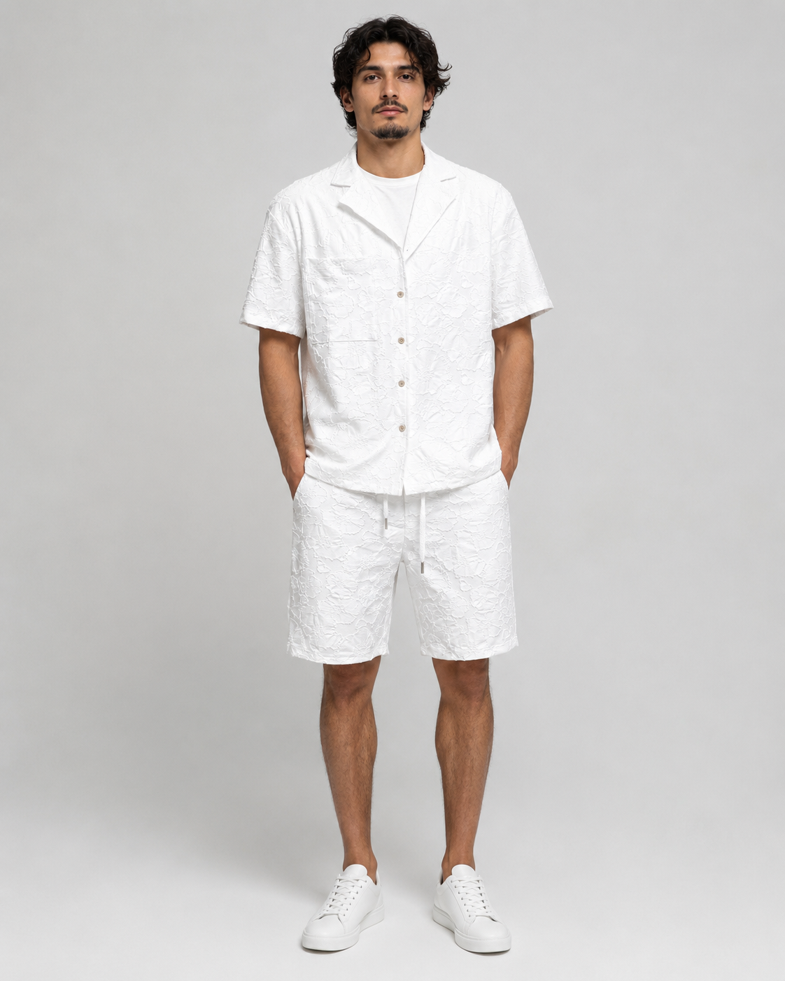 Ensemble chemise short blanc brodé homme