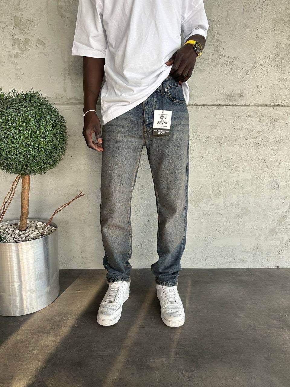 Jean Homme Gris Délavé Coupe Droite