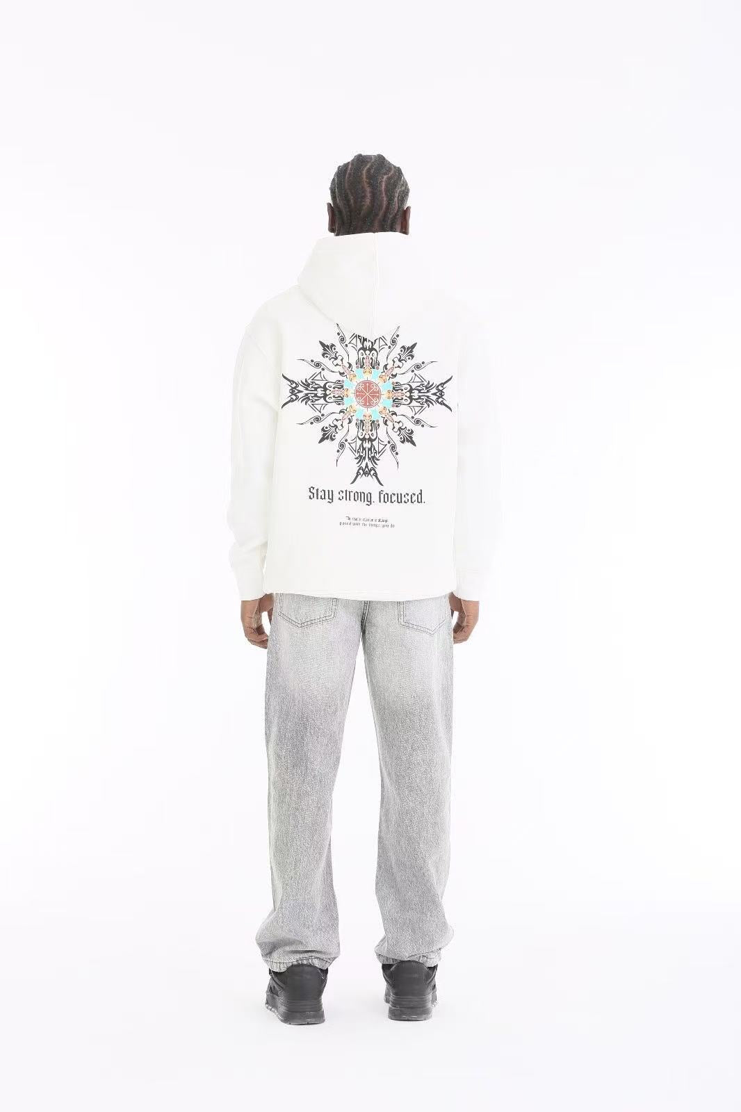 Sweat à capuche avec mandala tribal coloré