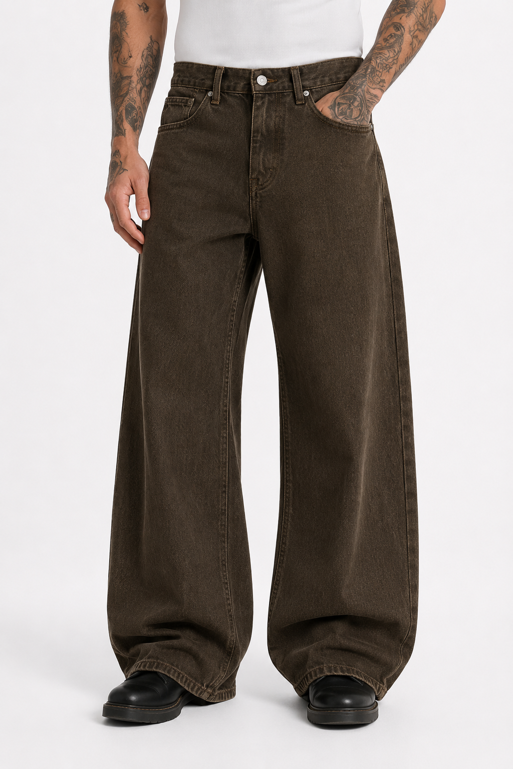 Jean homme marron coupe baggy