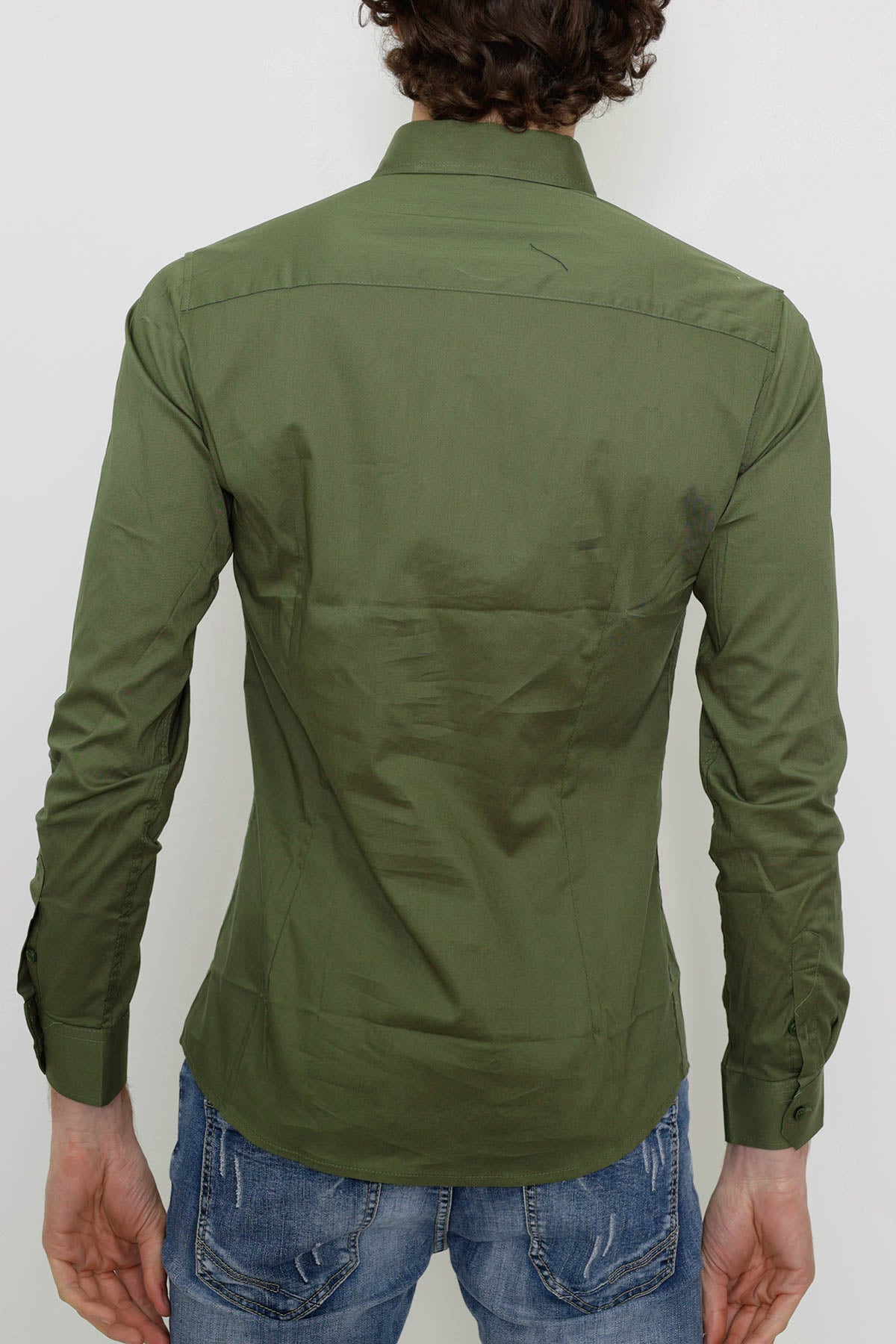 Chemise uni kaki avec col classique coupe slim