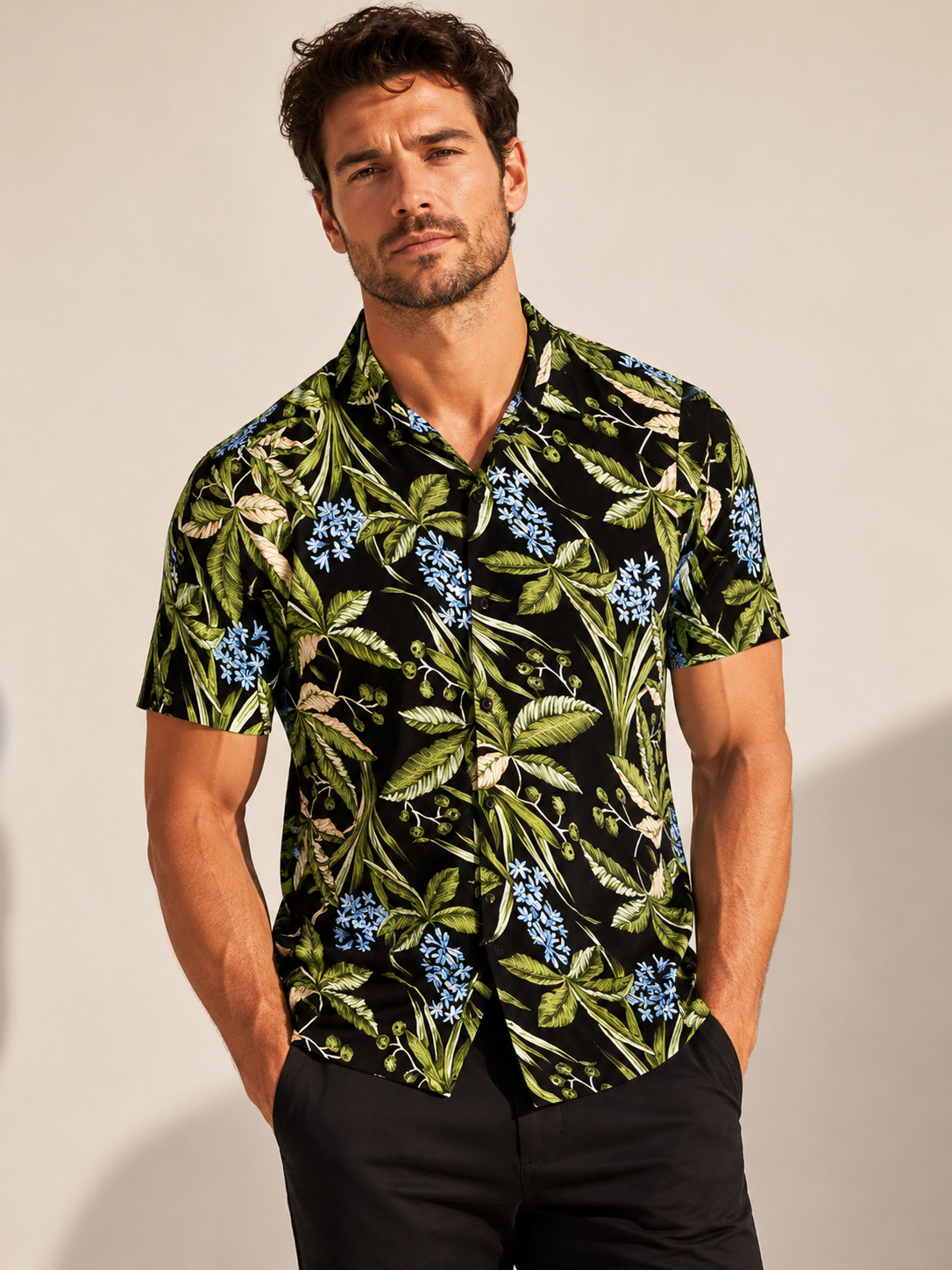Chemise homme manches courtes imprimé tropical vert olive