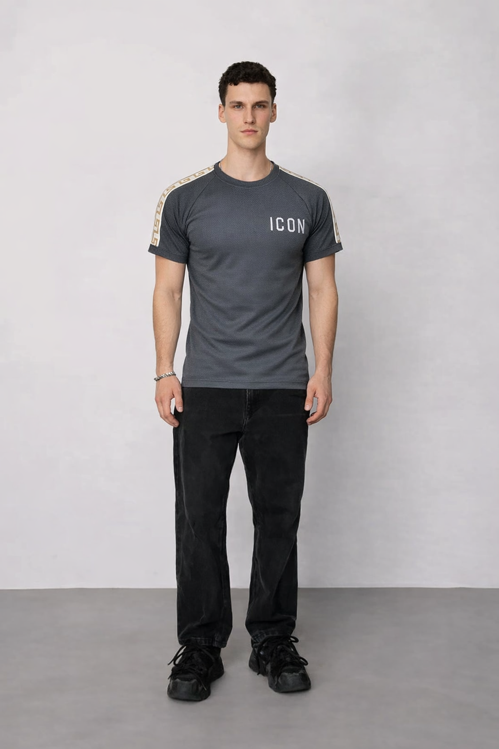 T-shirt gris foncé manches courtes col rond texte Icon fashion homme