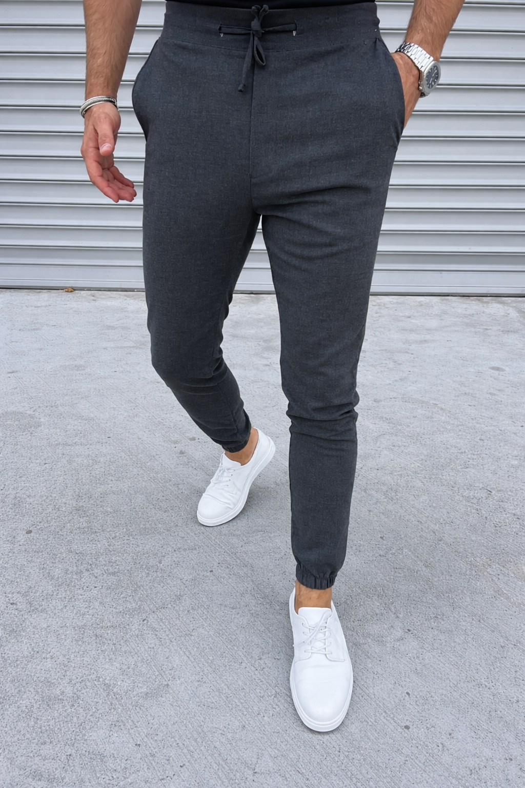 Pantalon chino gris foncé confortable homme fashion