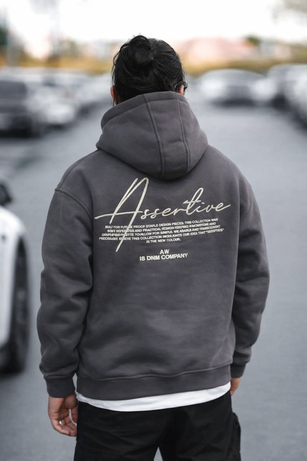 Sweat à capuche imprimé gris foncé