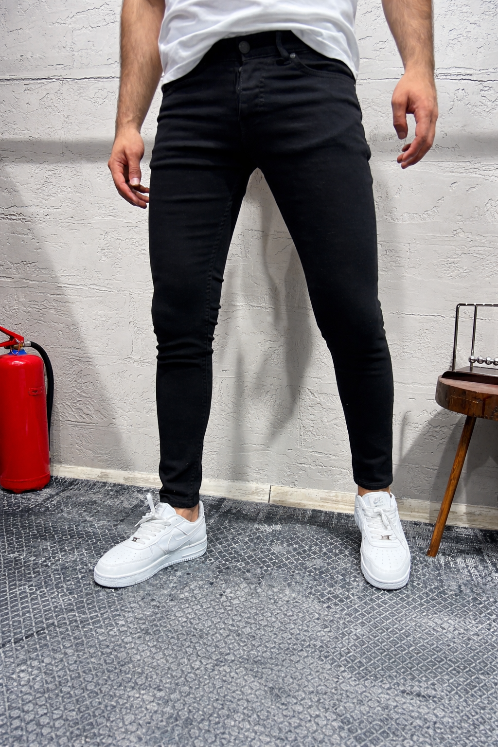 Jean noir skinny homme fashion