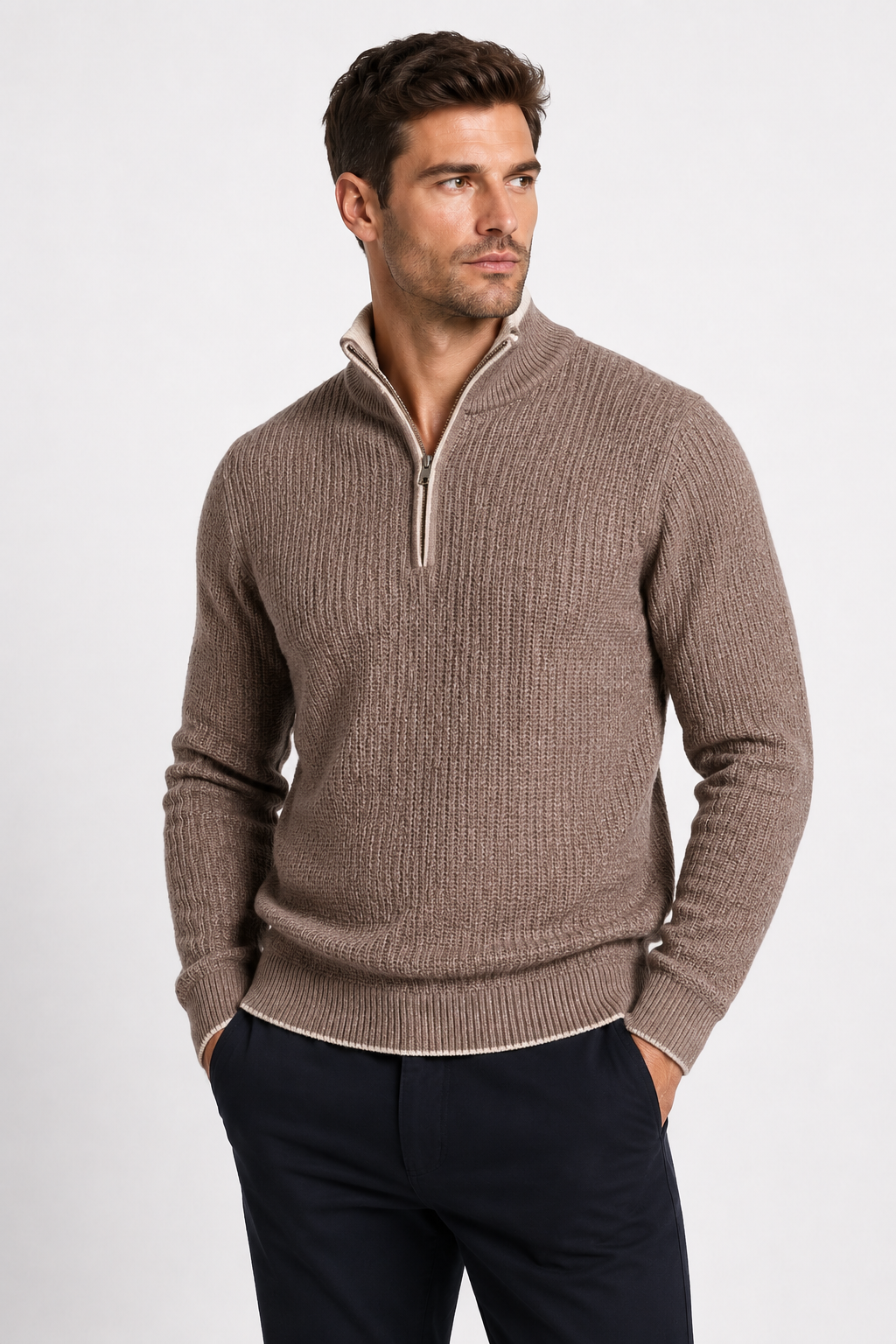Pull homme taupe à col montant zippé