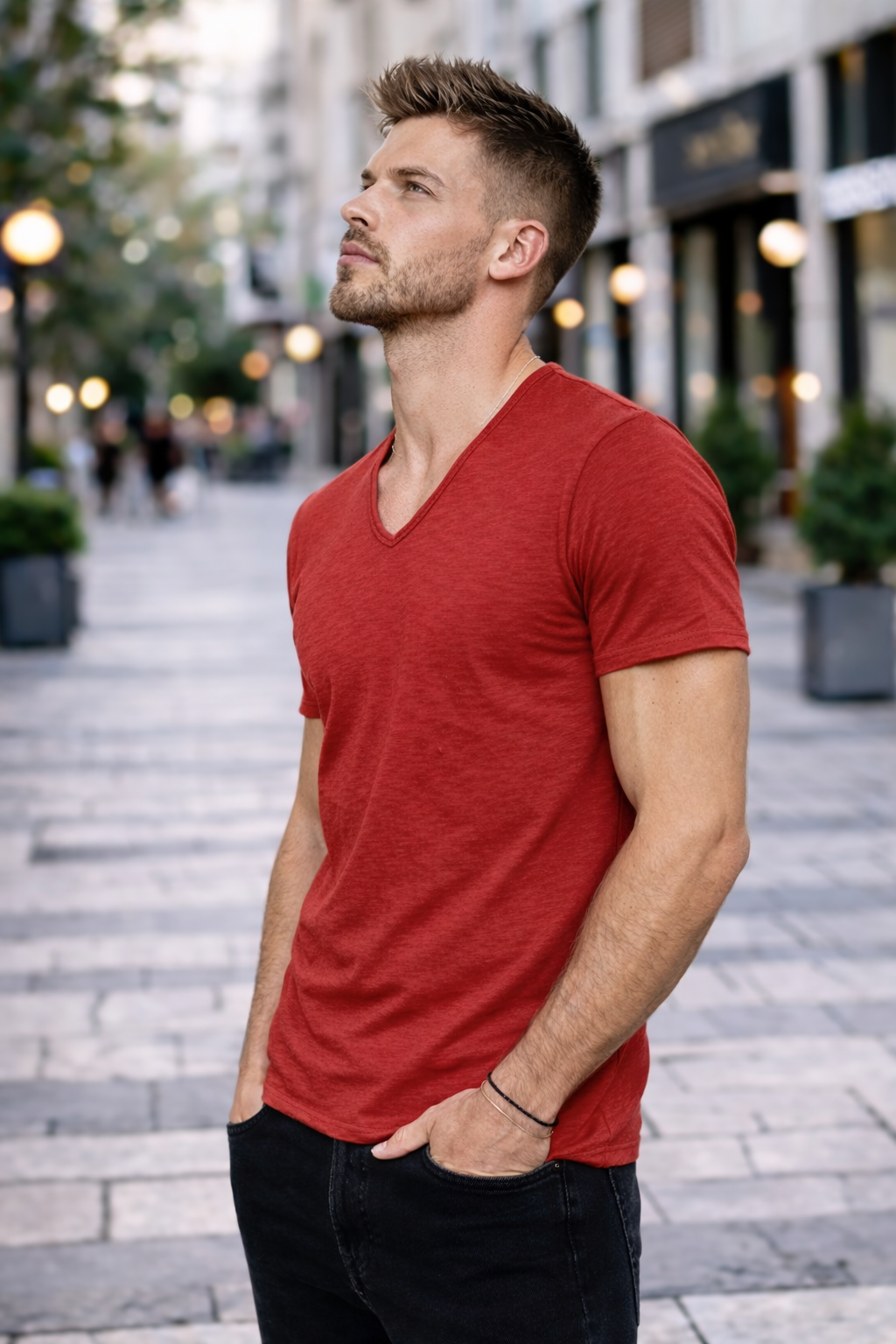 T-shirt homme rouge col V