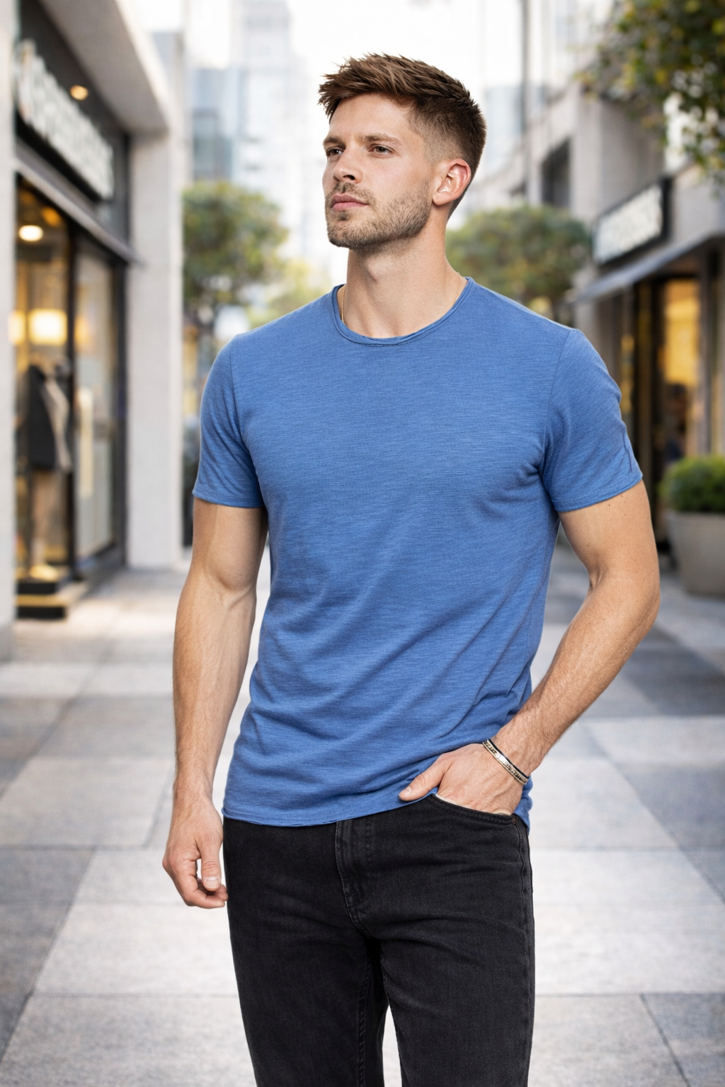 T-shirt homme bleu col rond