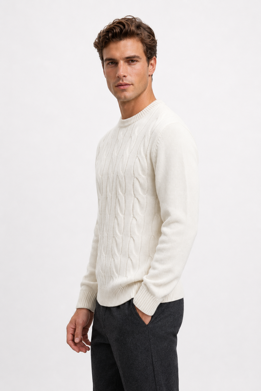 Pull homme blanc torsadé à col rond
