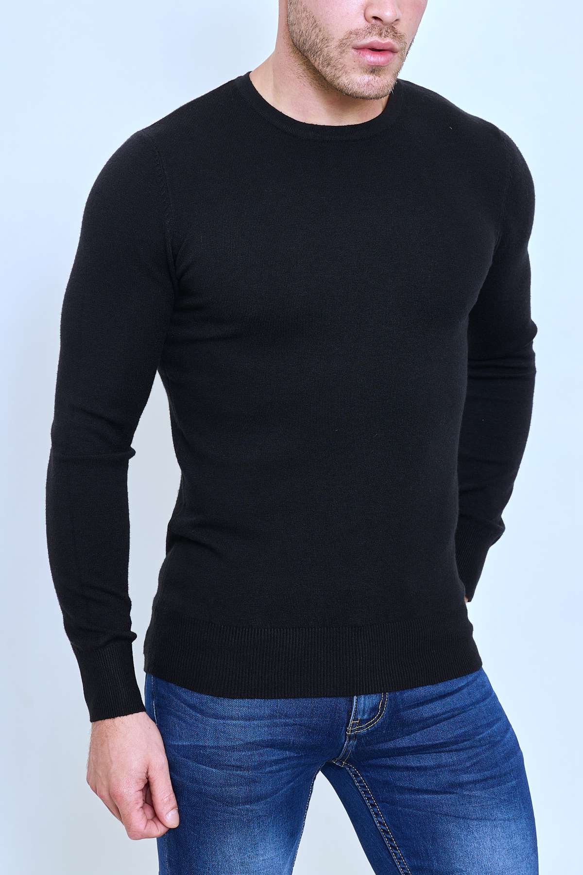 Pull Homme Noir Col Rond – Basique