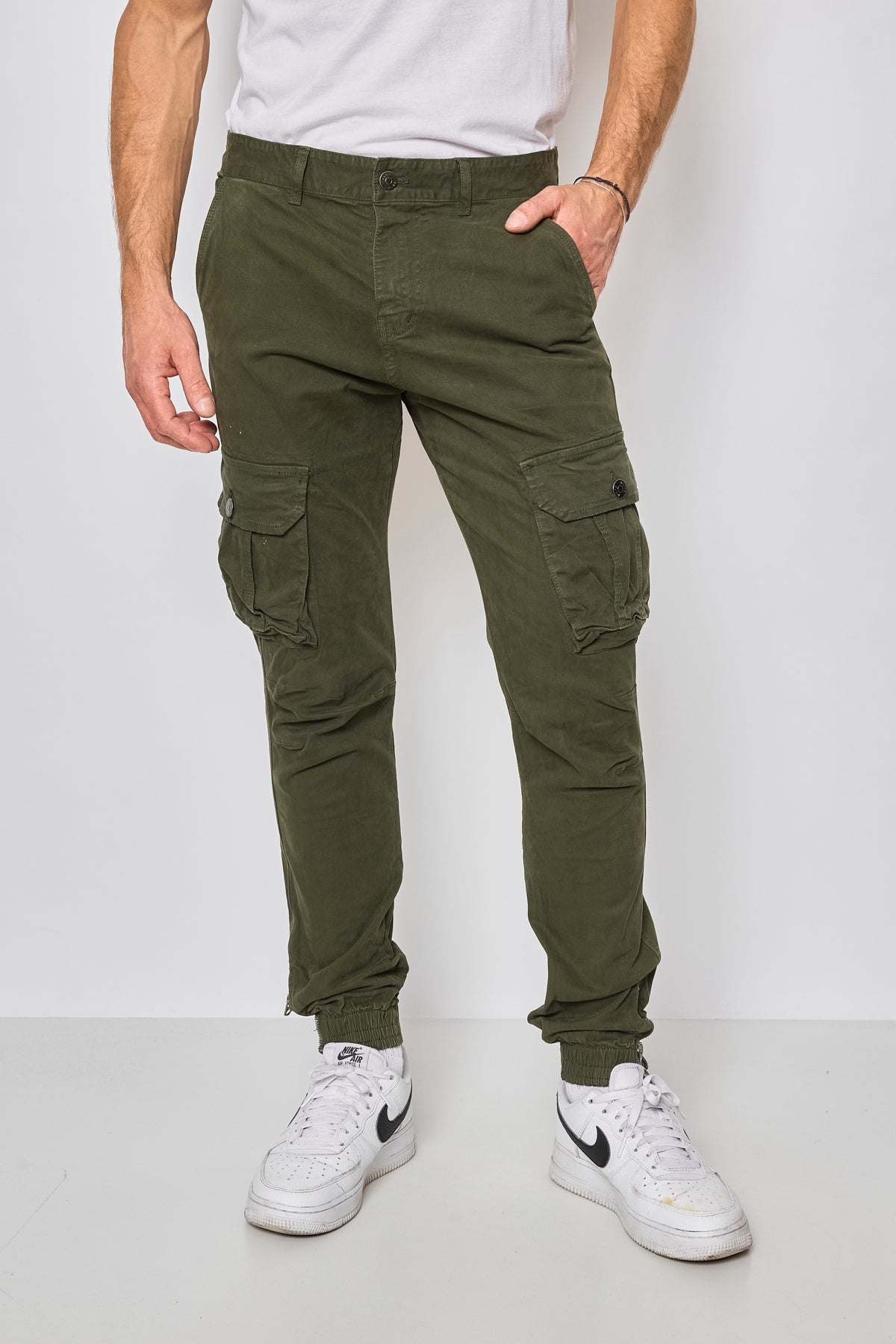 Pantalon cargo vert kaki homme