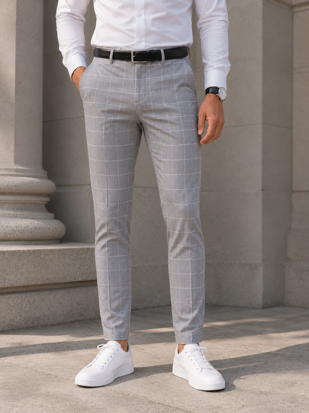 Pantalon homme gris clair à carreaux