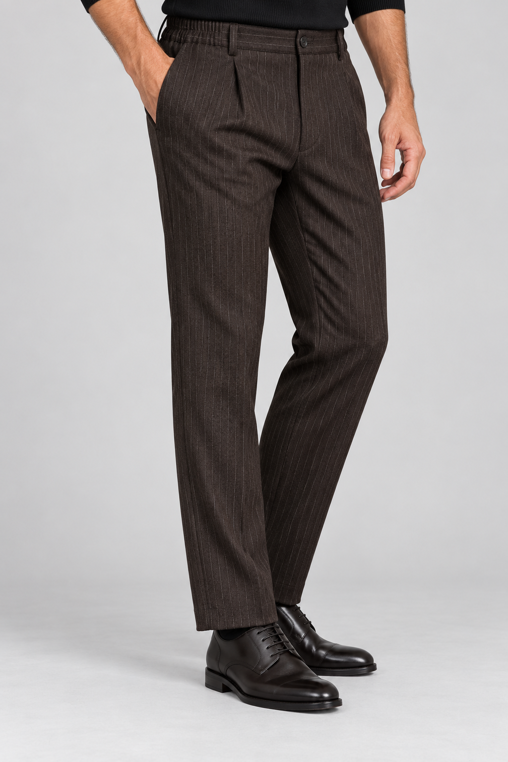 Pantalon Homme marron à Fines Rayures