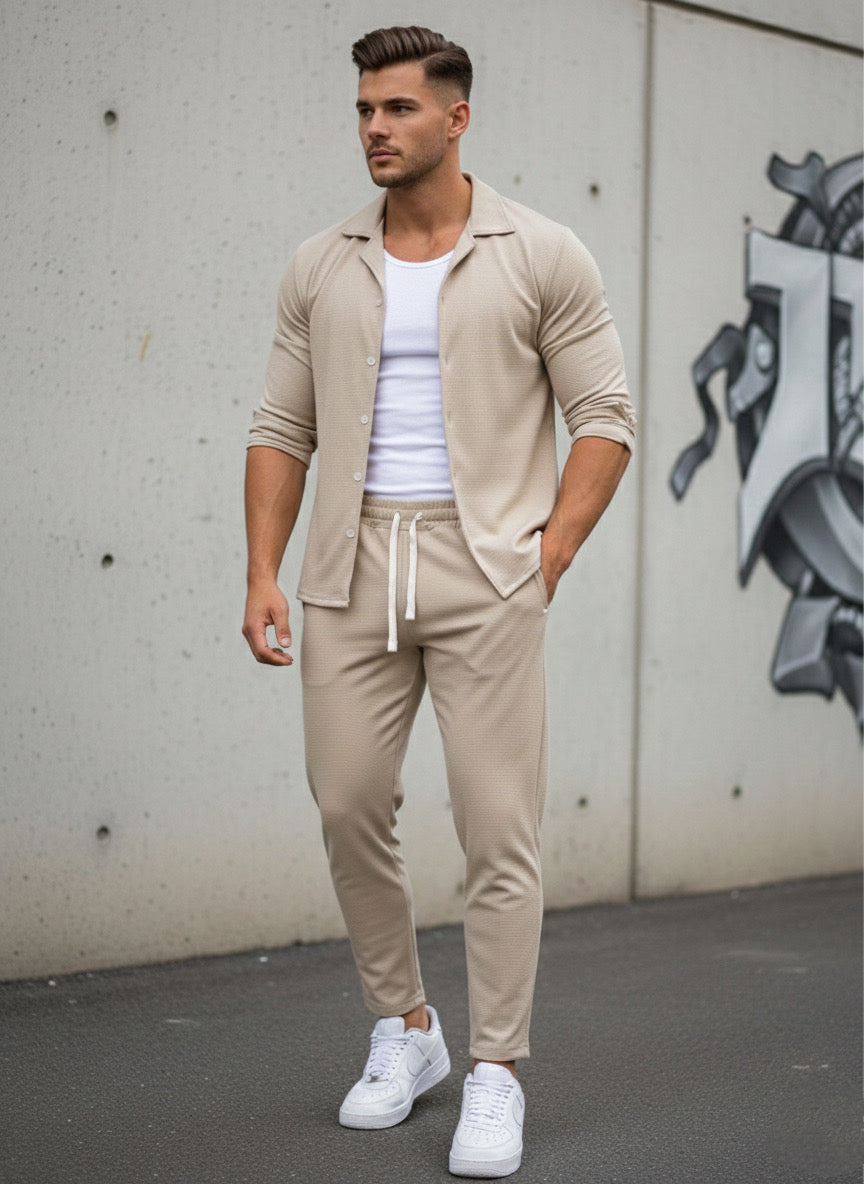 Ensemble pantalon chemise homme beige