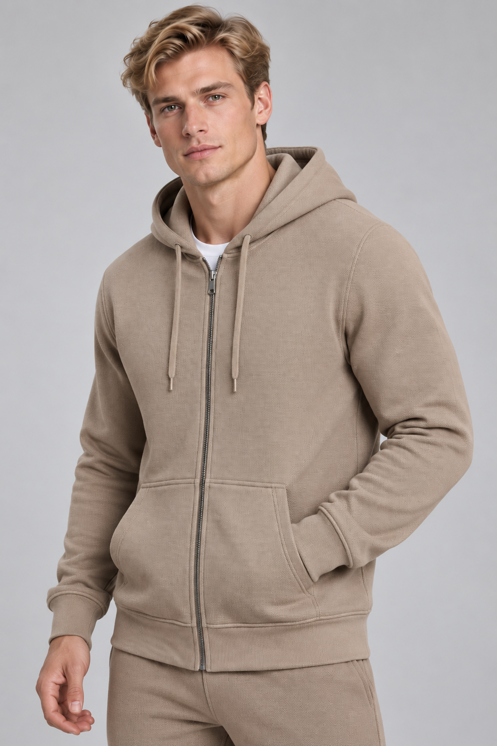 Sweat à capuche homme camel zippé à poches