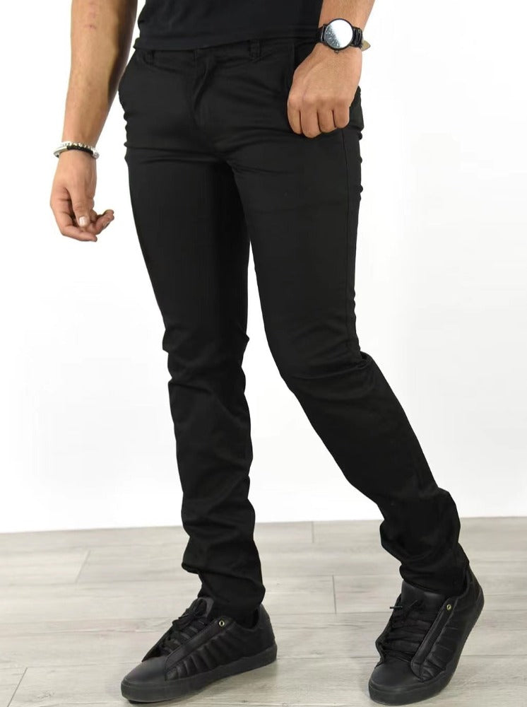 Pantalon chino noir homme coupe slim