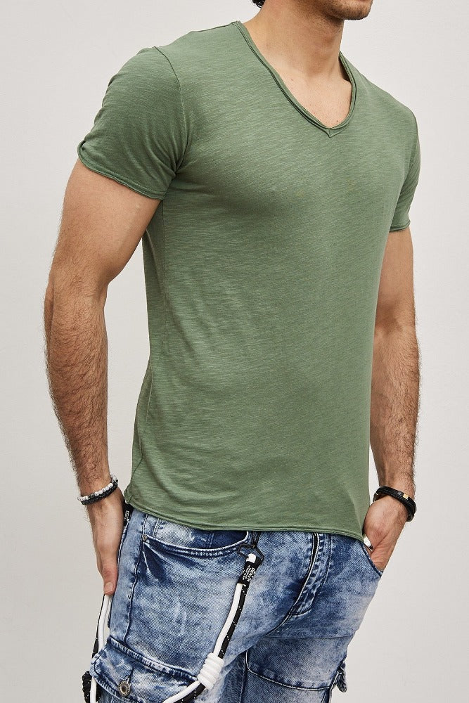 T-shirt col en V vert coton homme fashion1