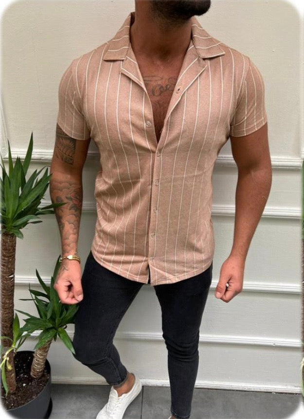 Chemise beige fashion à manches courtes avec rayure homme