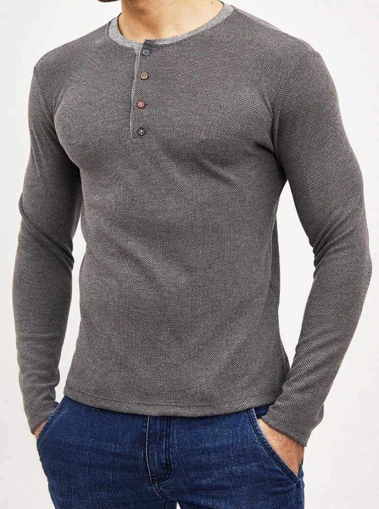 T-shirt manche long gris avec bouton multi color sur le col homme
