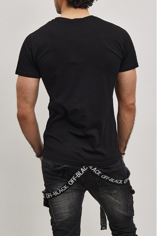 T-shirt noir avec imprimé tête de mort et strass homme2