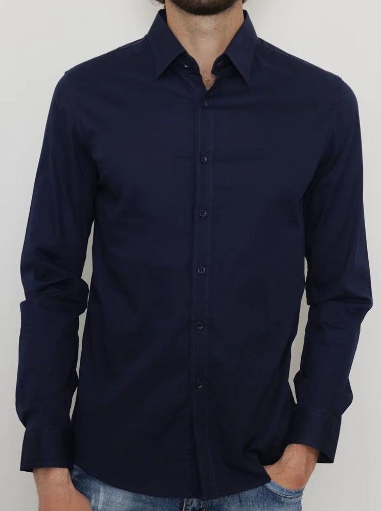 Chemise uni bleu avec col classique coupe slim