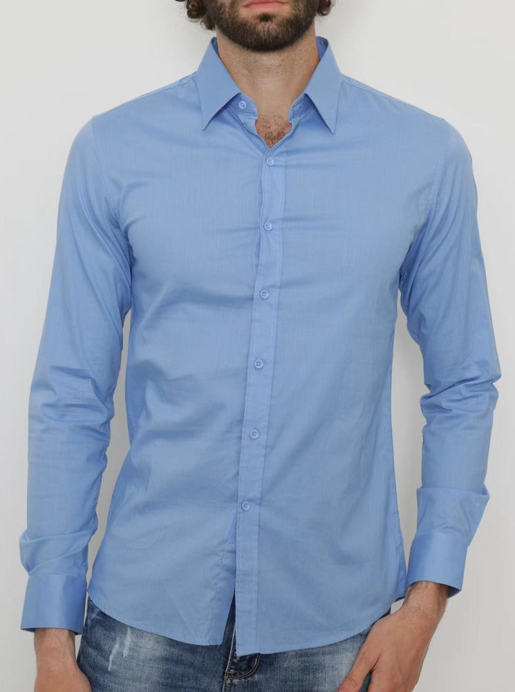 Chemise uni bleu clair avec col classique coupe slim