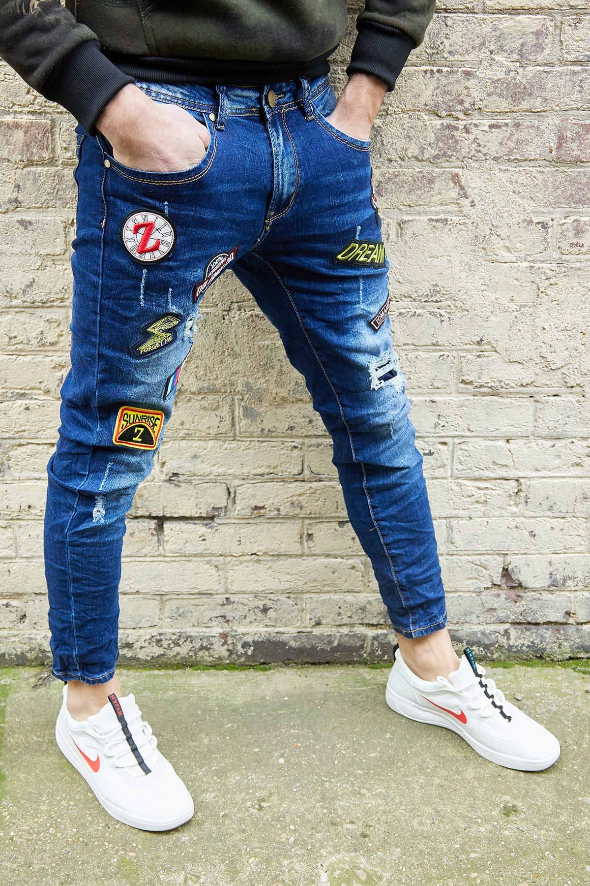 Jean bleu fashion homme avec patch fashion