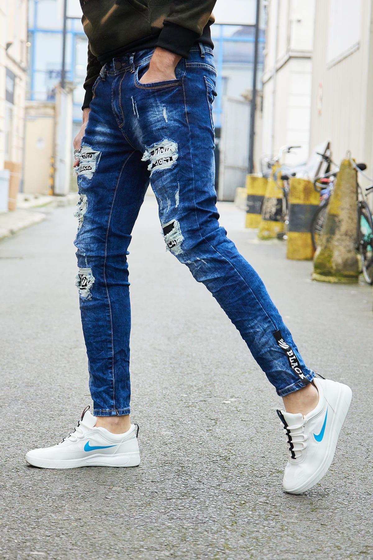 Jean bleu homme fashion délavé et troué
